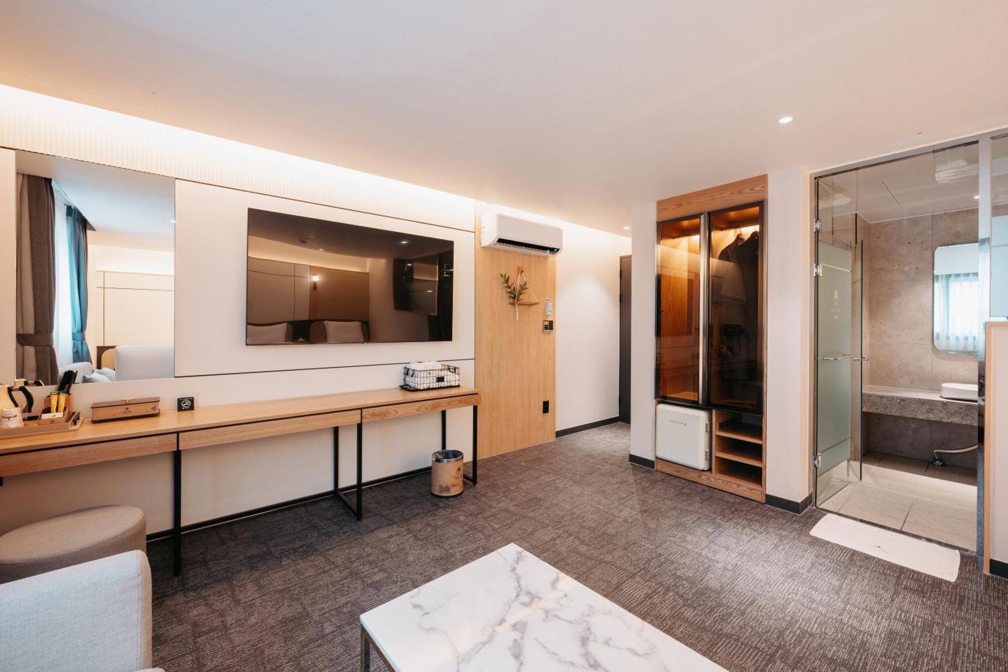 Cozy Tree Hotel Seomyeon Busan Room photo